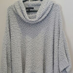 Romeo & Juliet Couture Textured Gray Cowl Neck Sweater